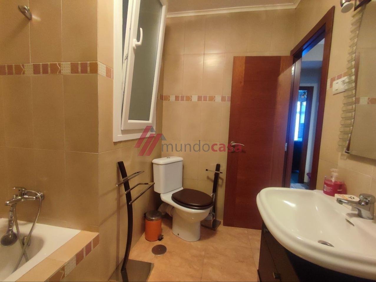 Piso de 85 m² en Ferrol