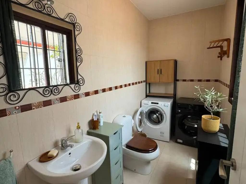 Casa de 244 m² en Sevilla