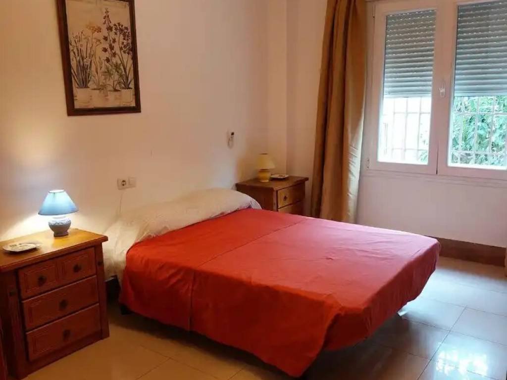 Pis de 80 m² a Còrdova