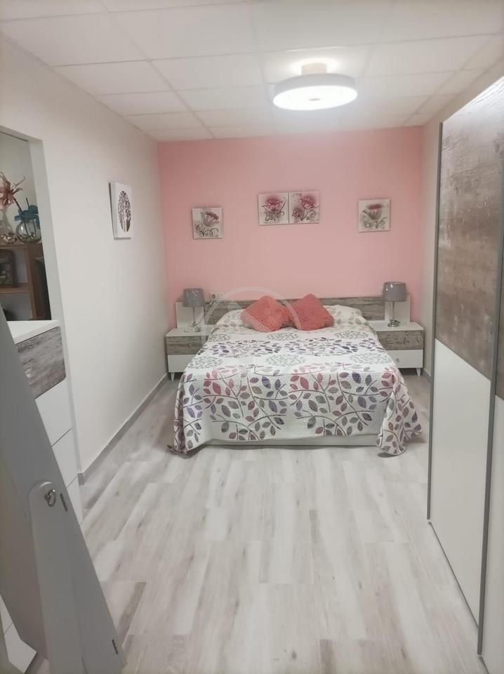 Piso de 60 m² en Linares