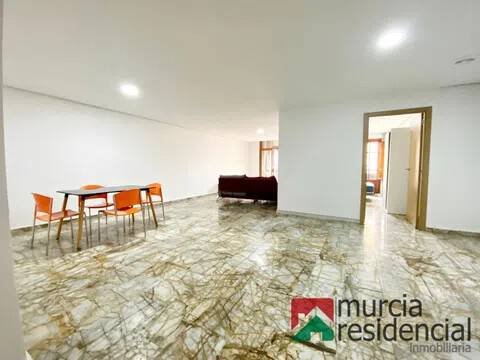 Appartamento 188 m² a Murcia