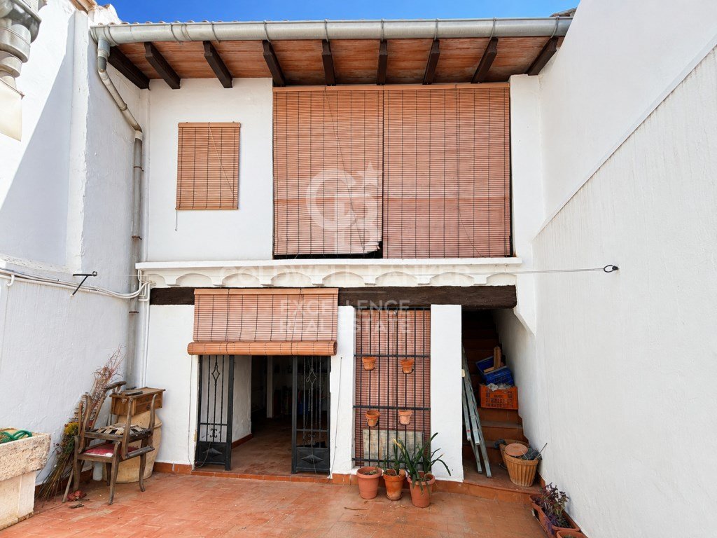Casa de 135 m² en Alginet