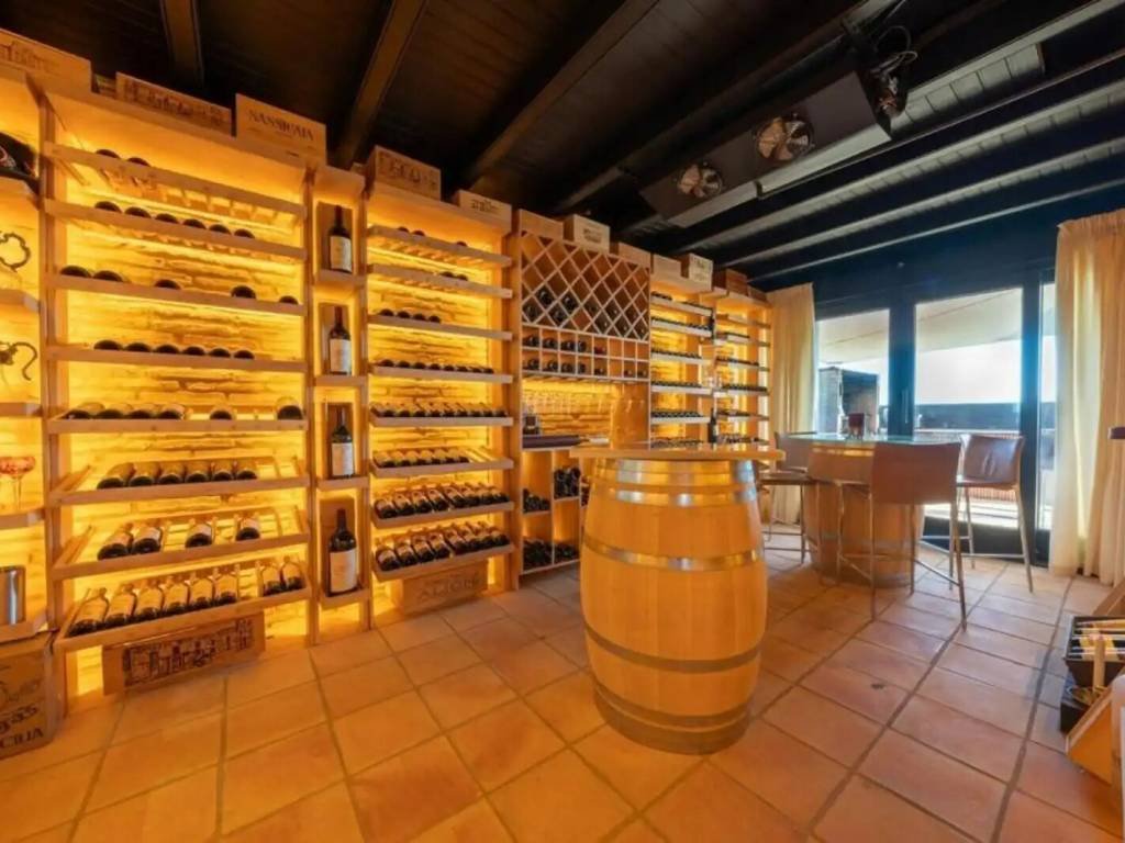 Wohnung 423 m² in Marbella