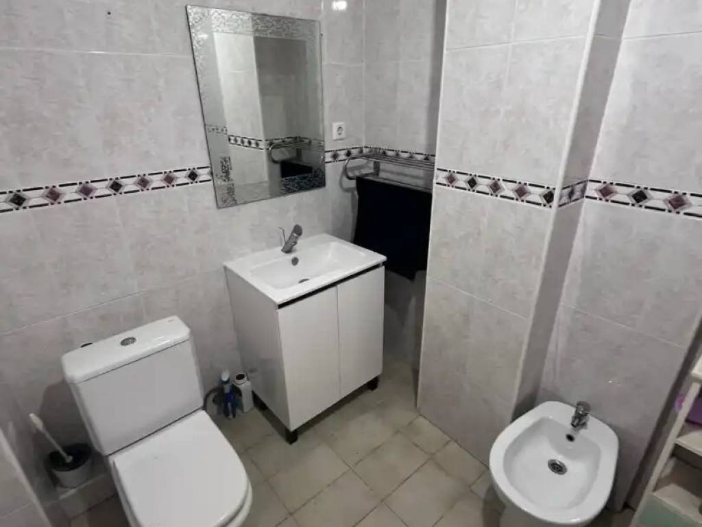 Piso de 90 m² en Almería