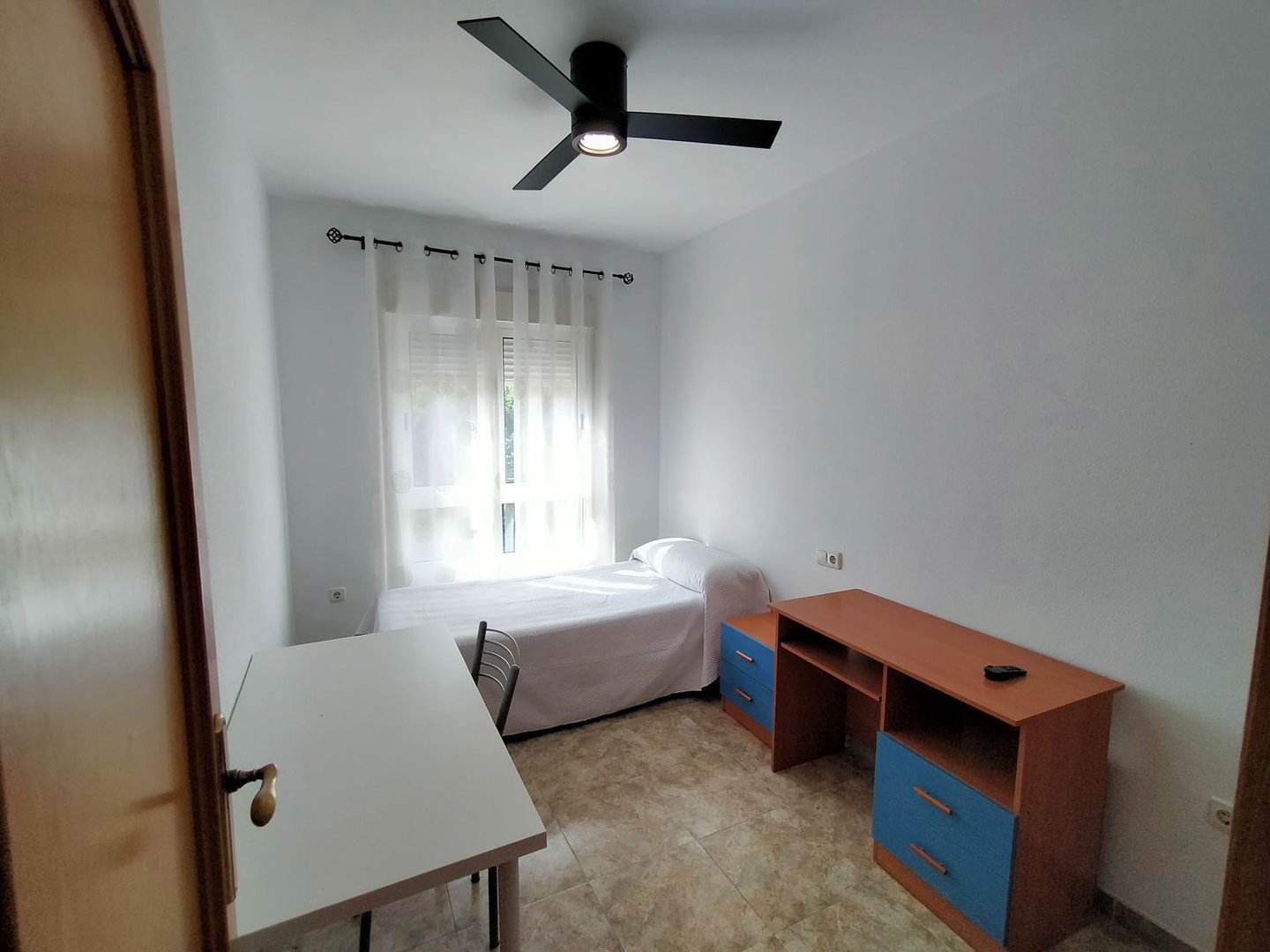 Pis de 100 m² a Almeria