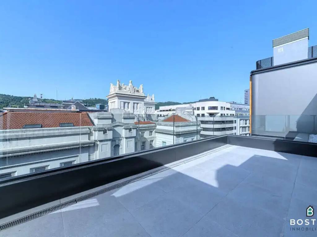 Piso de 175 m² en Bilbao