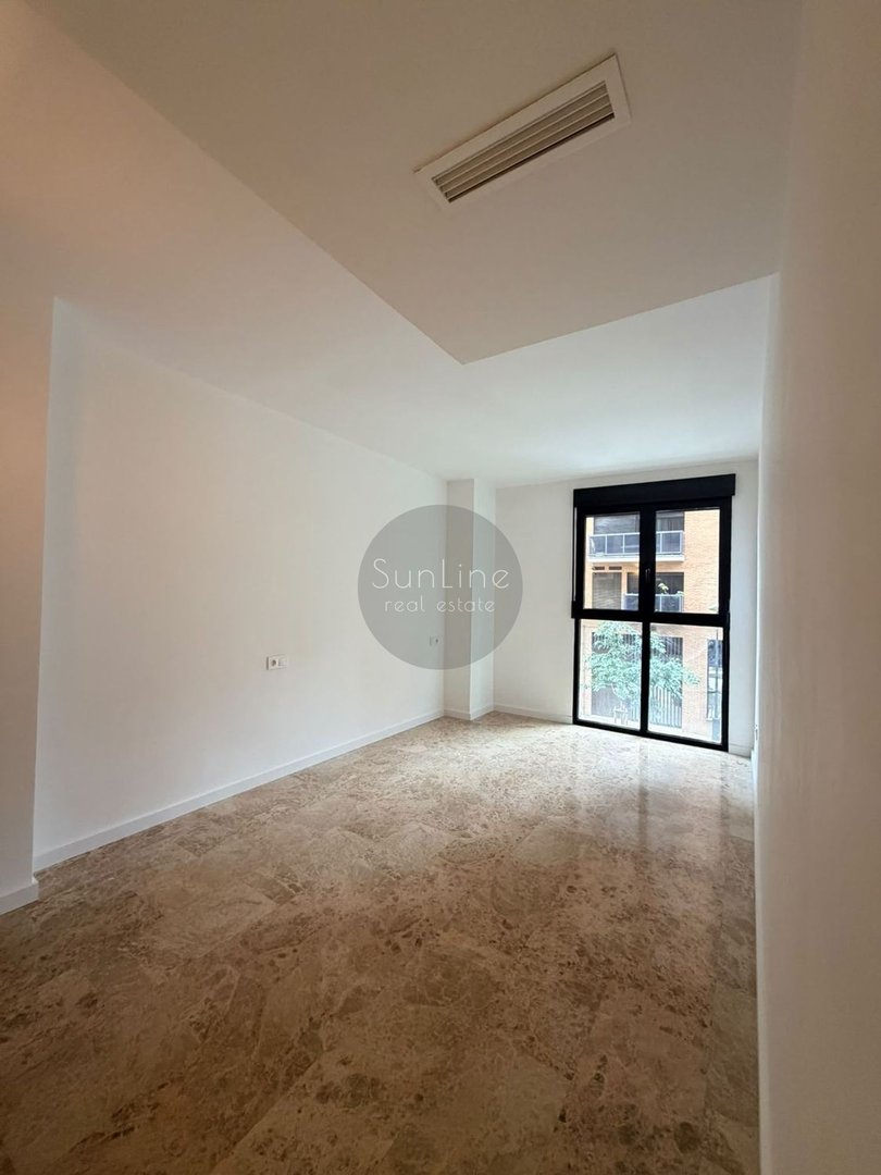 Wohnung 161 m² in Valencia