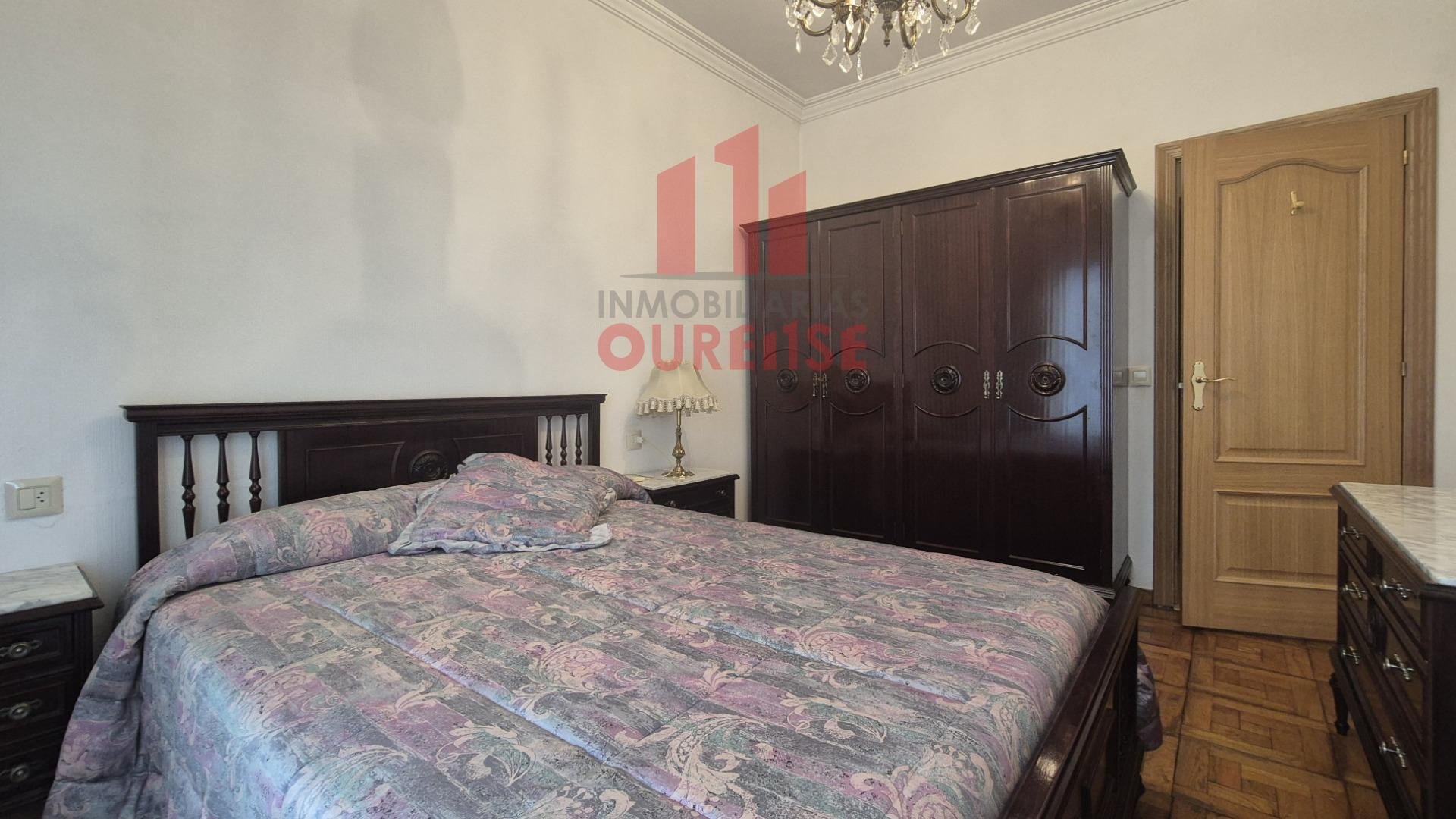 Piso de 95 m² en Ourense