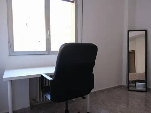 Habitación 140 m², Lérida