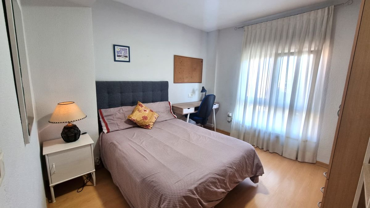 Piso de 95 m² en Oviedo