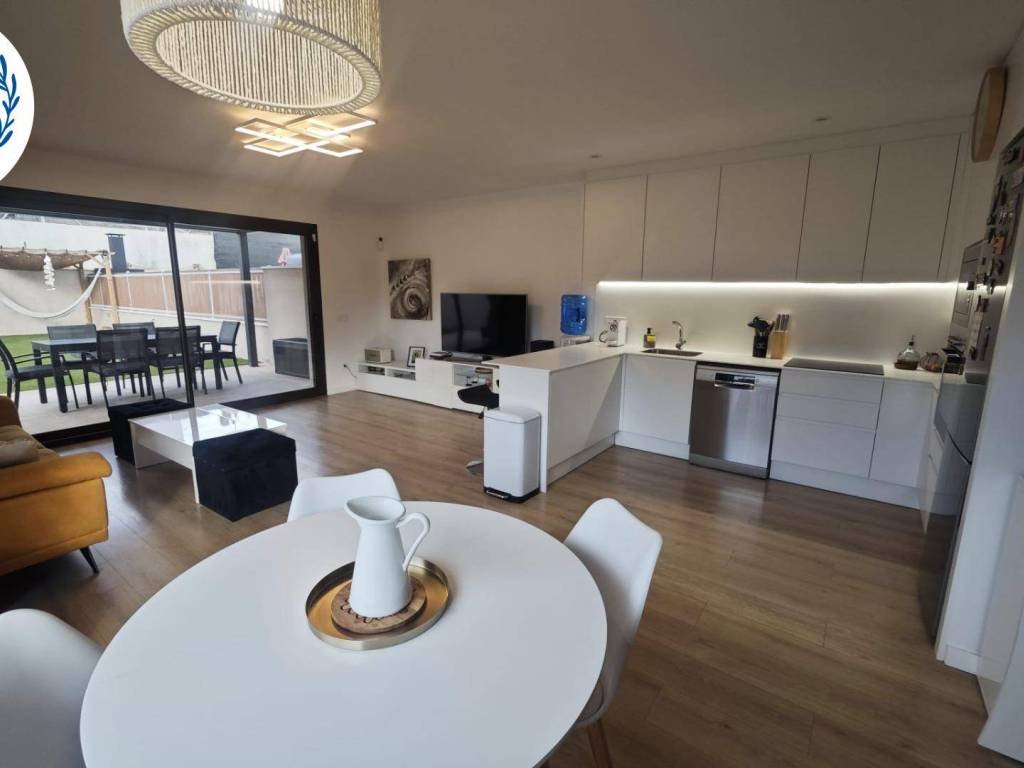 Haus 137 m² in Vilanova i la Geltrú