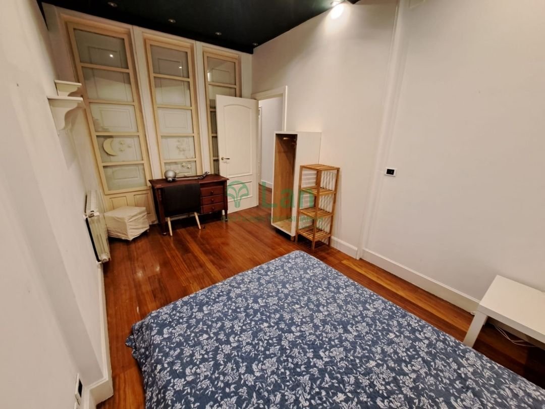 Piso de 90 m² en Bilbao