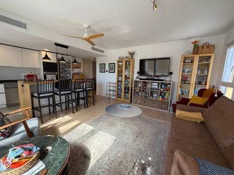 Apartamento 111 m² em Camas