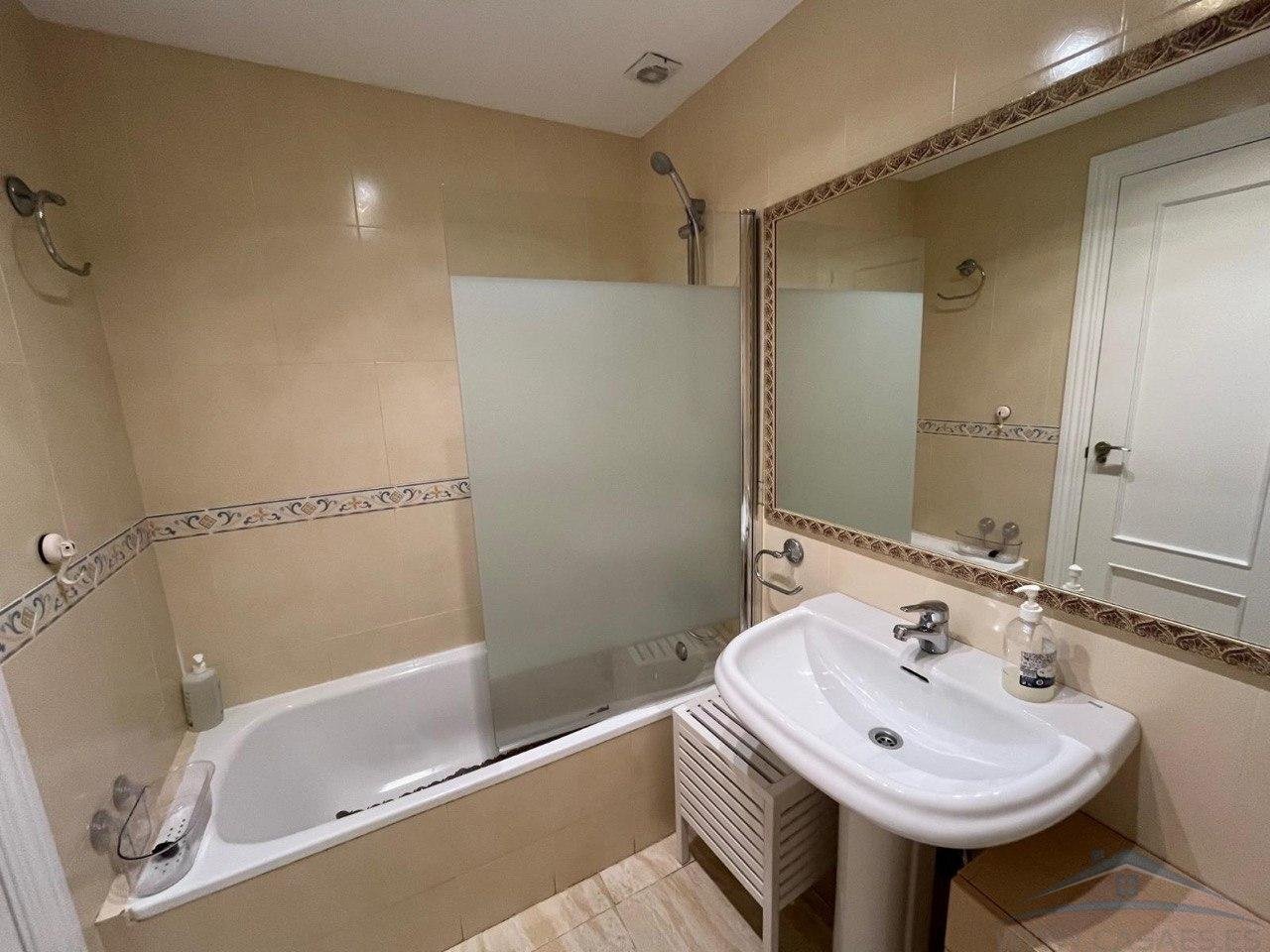 Piso de 160 m² en Roquetas de Mar