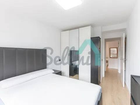 Piso de 85 m² en Oviedo