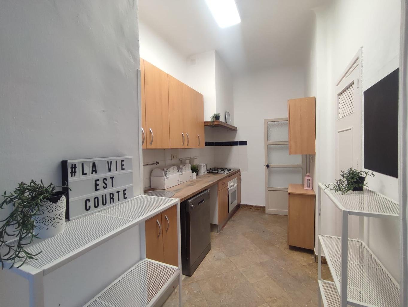 Habitación 310 m², Granada