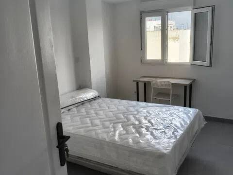 Habitación 85 m², San Juan de Aznalfarache