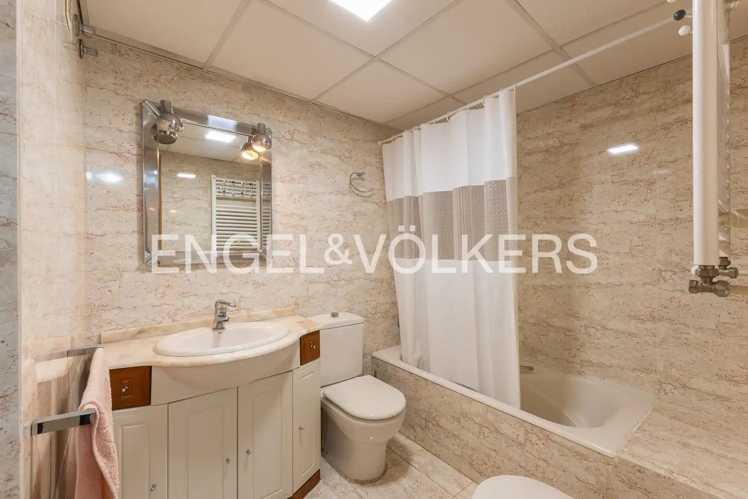 Pis de 85 m² a València