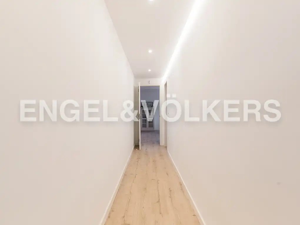 Wohnung 96 m² in Valencia