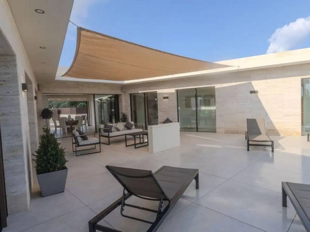 Casa de 260 m² en Muro