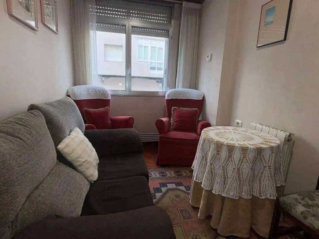 Piso de 80 m² en Ourense