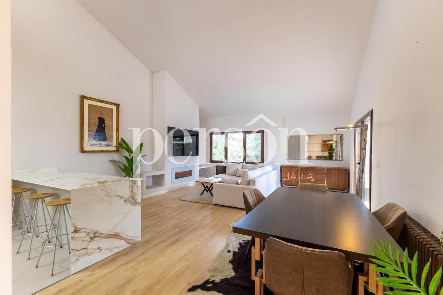 Casa de 351 m² en Chiva