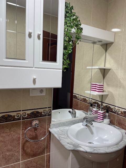 Piso de 95 m² en Granada