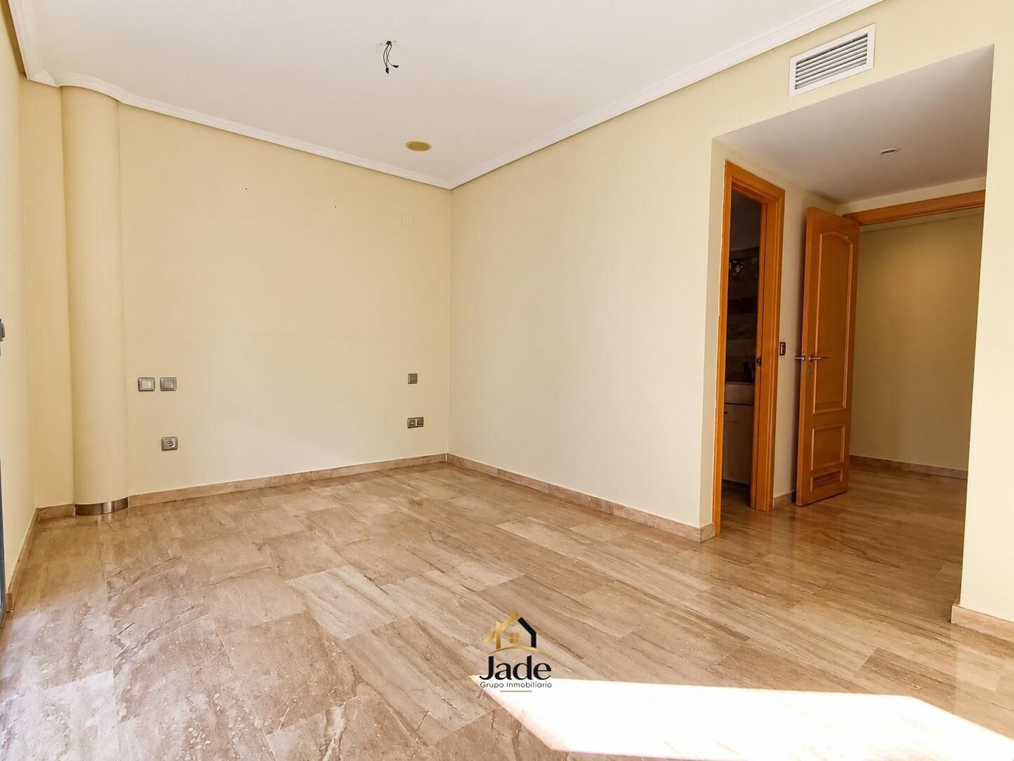 Wohnung 91 m² in Córdoba