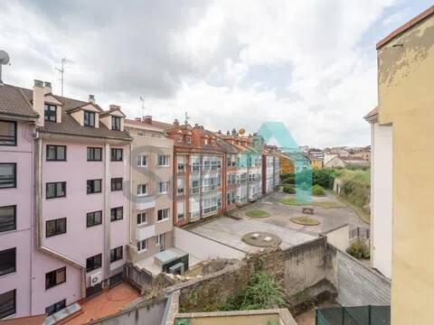 Piso de 40 m² en Oviedo