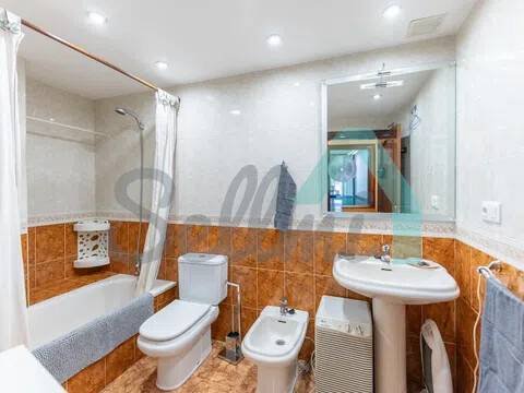 Pis de 63 m² a Oviedo