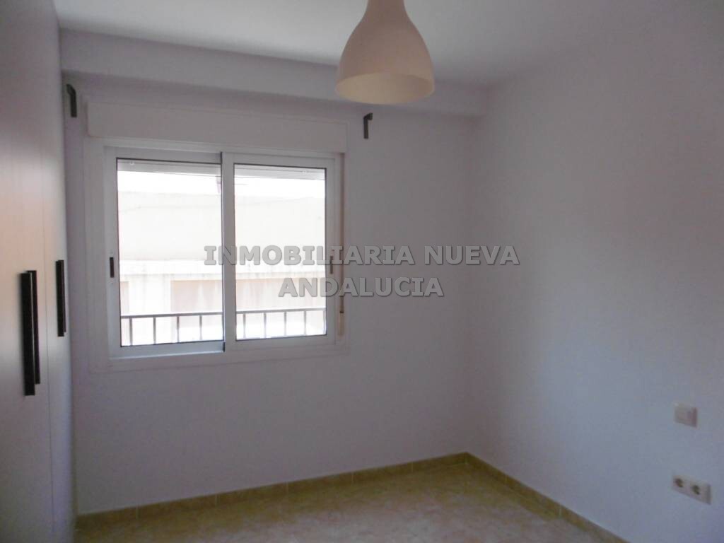 Piso de 90 m² en Almería