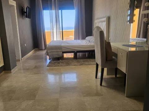 Piso de 145 m² en Estepona