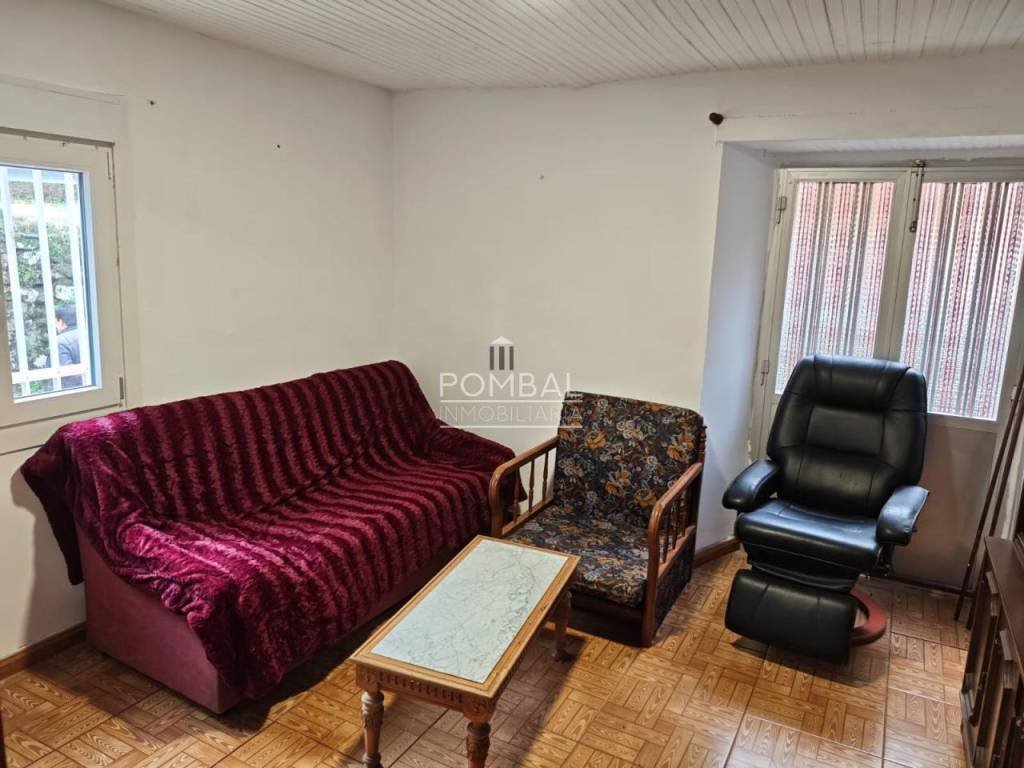 Casa de 97 m² en Parada de Sil
