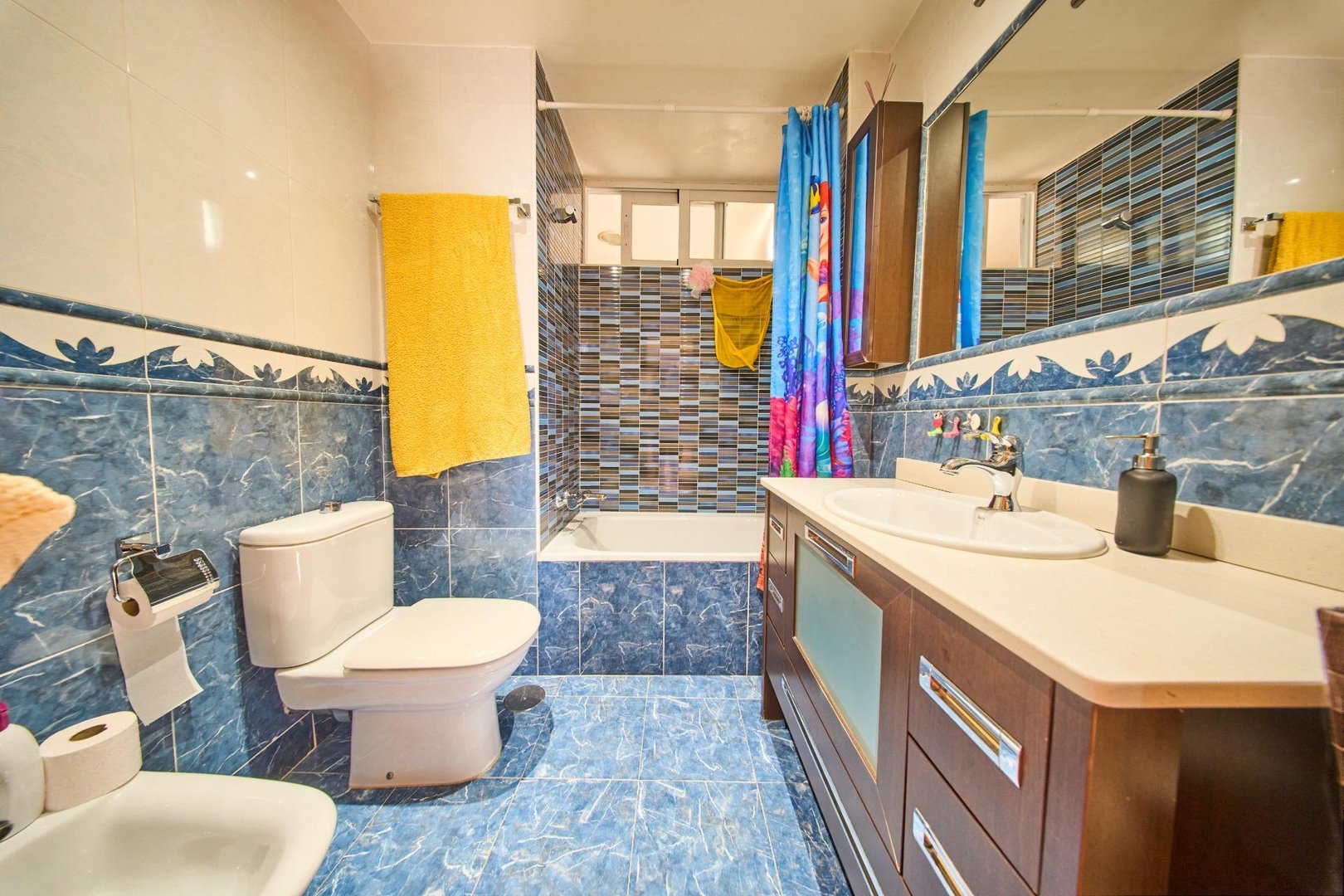 Flat 85 m² in Granada