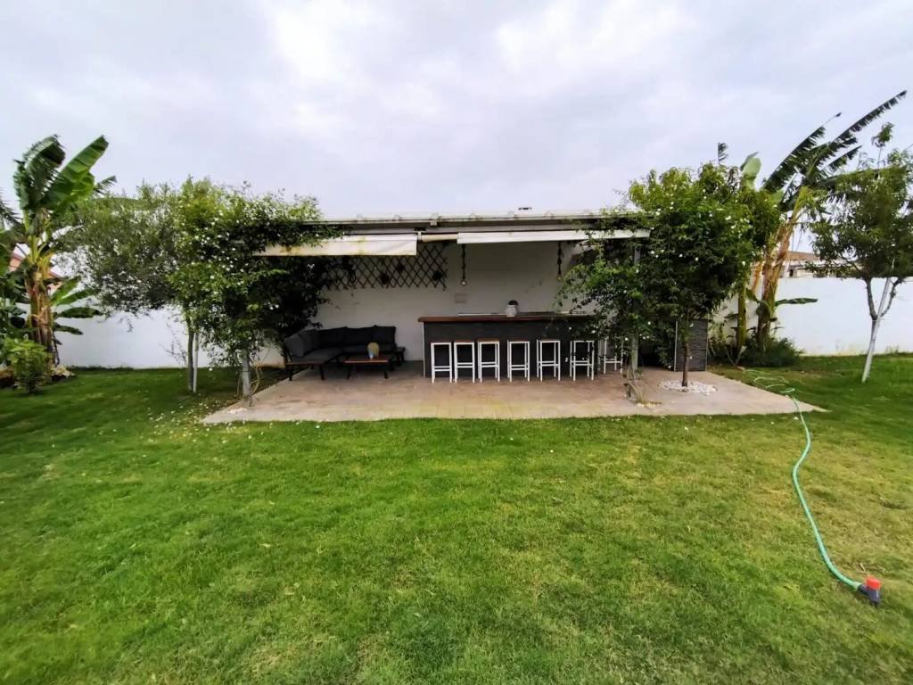 Будинок 160 м² у Chiclana de la Frontera
