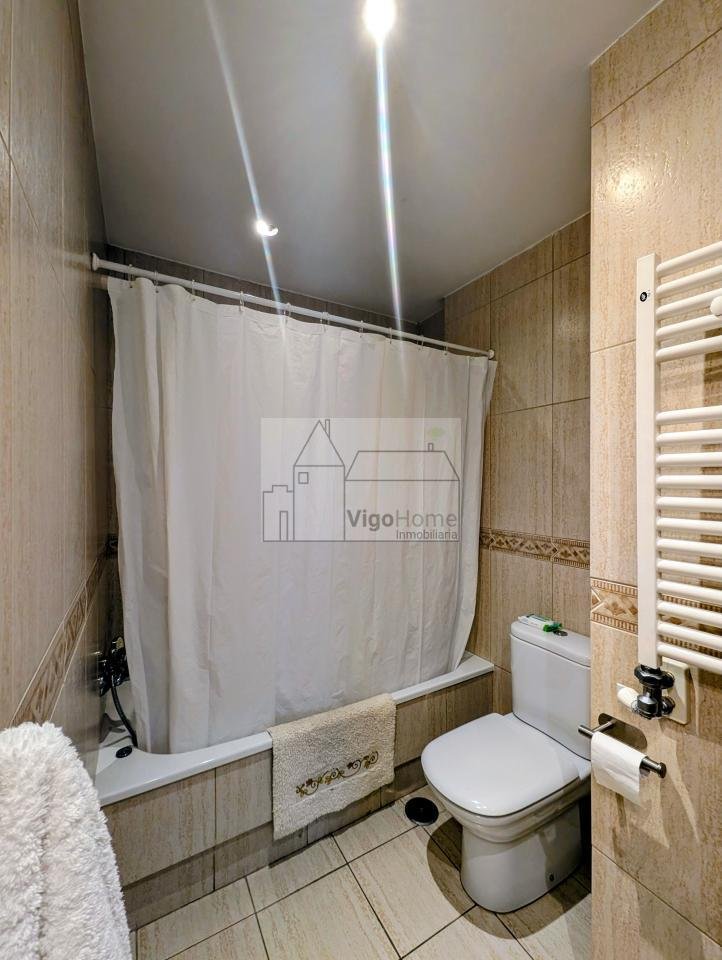 Piso de 90 m² en Vigo