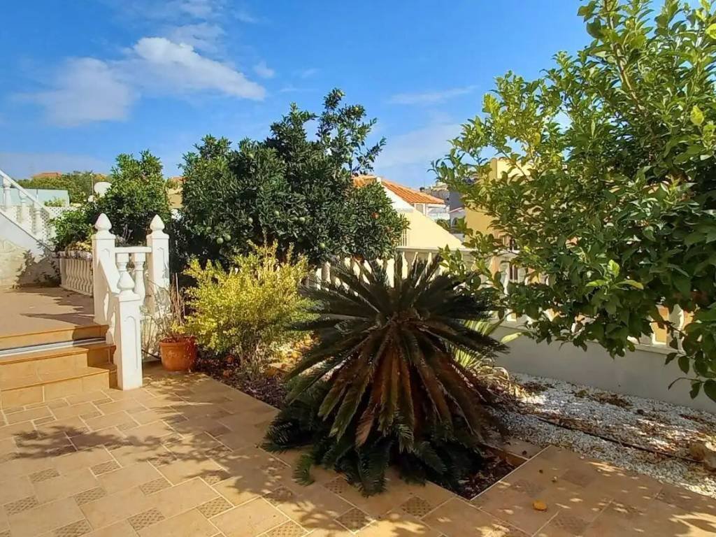 Casa de 123 m² a Oriola