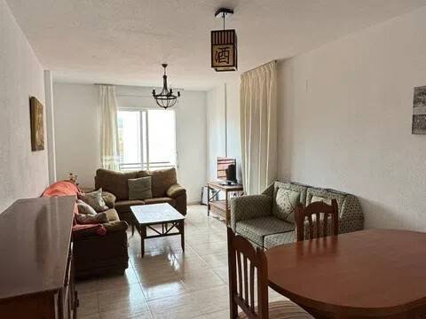 Piso de 95 m² en Melilla