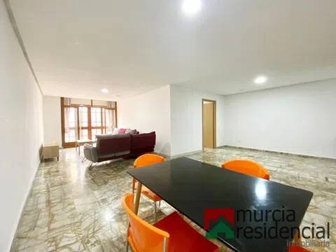 Appartamento 188 m² a Murcia