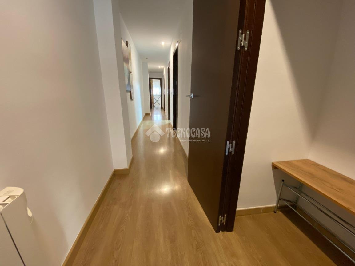 Piso de 108 m² en Torredonjimeno