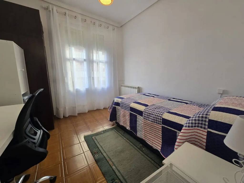 Piso de 80 m² en Logroño