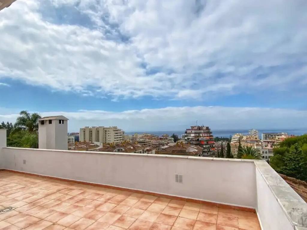 Casa de 320 m² en Marbella