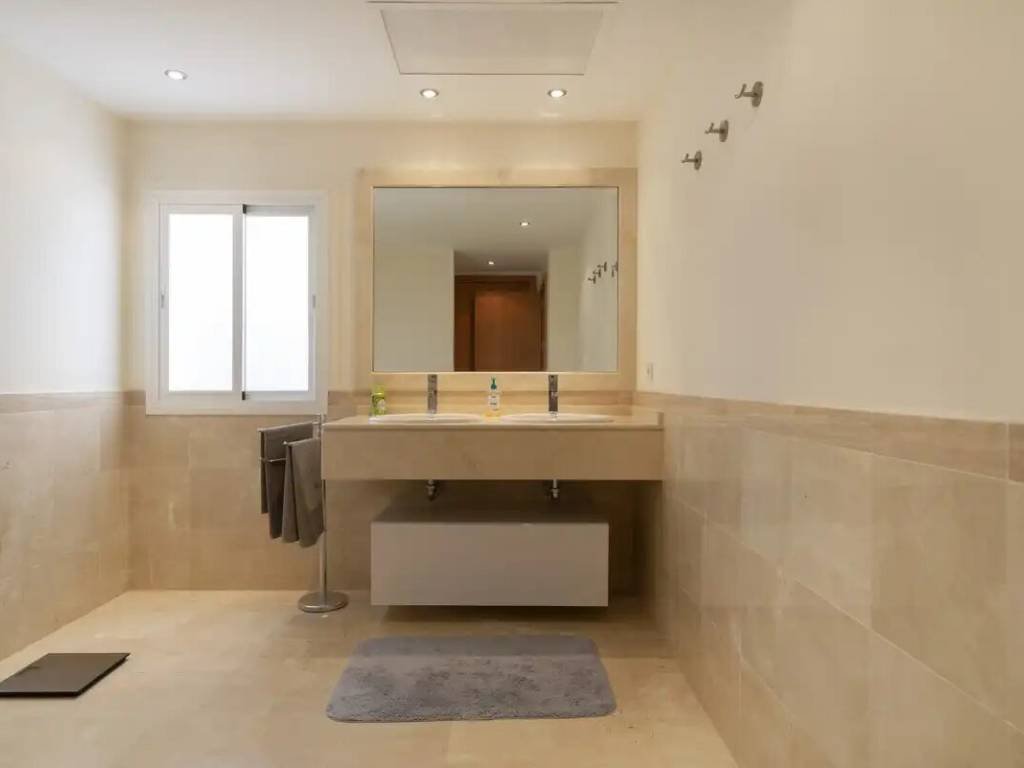 Piso de 150 m² en Marbella