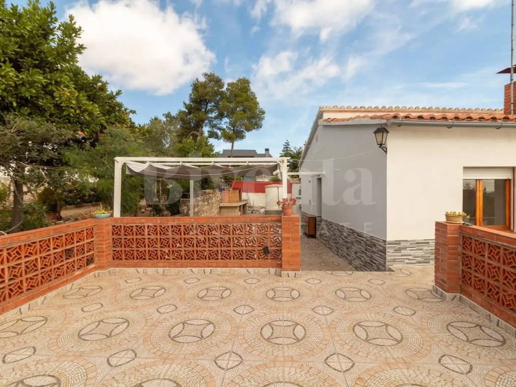 Casa de 90 m² en la Torre de Claramunt