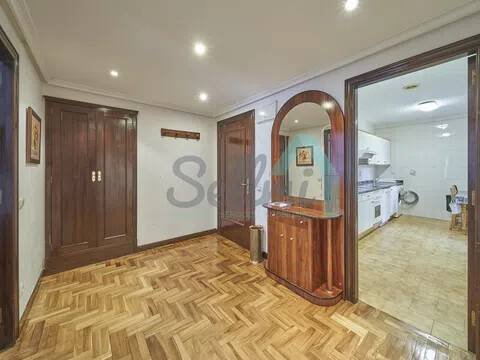 Pis de 123 m² a Oviedo