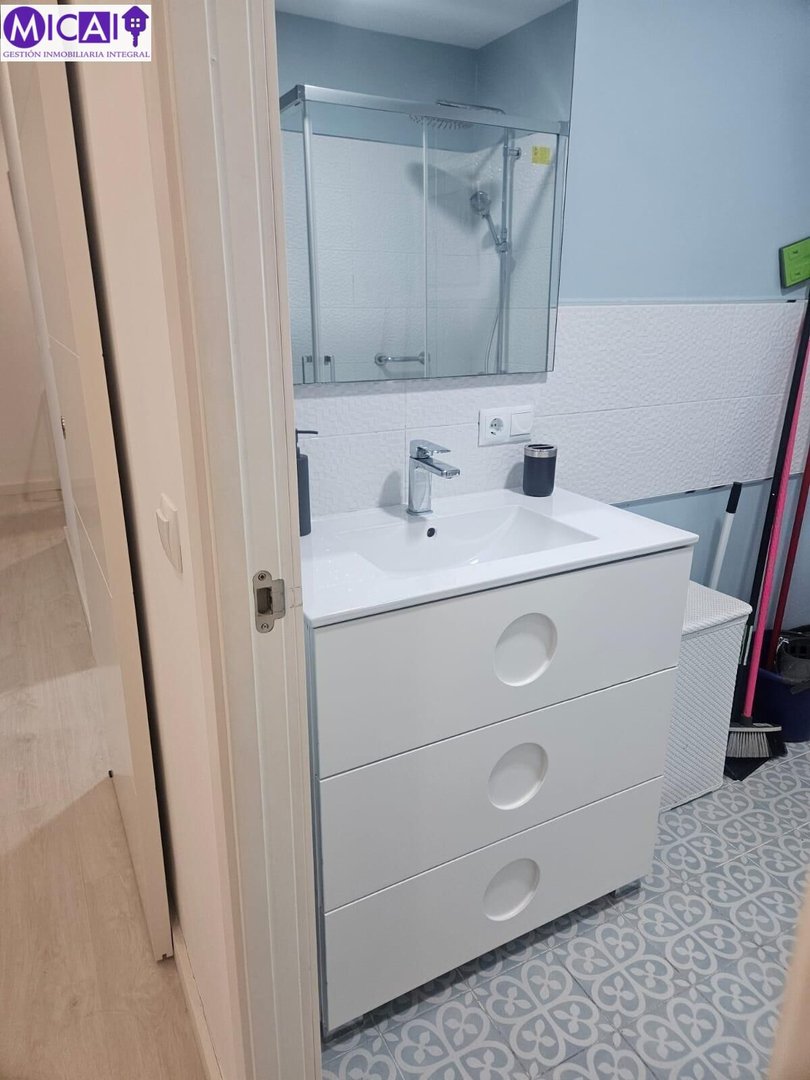 Piso de 80 m² en Cádiz