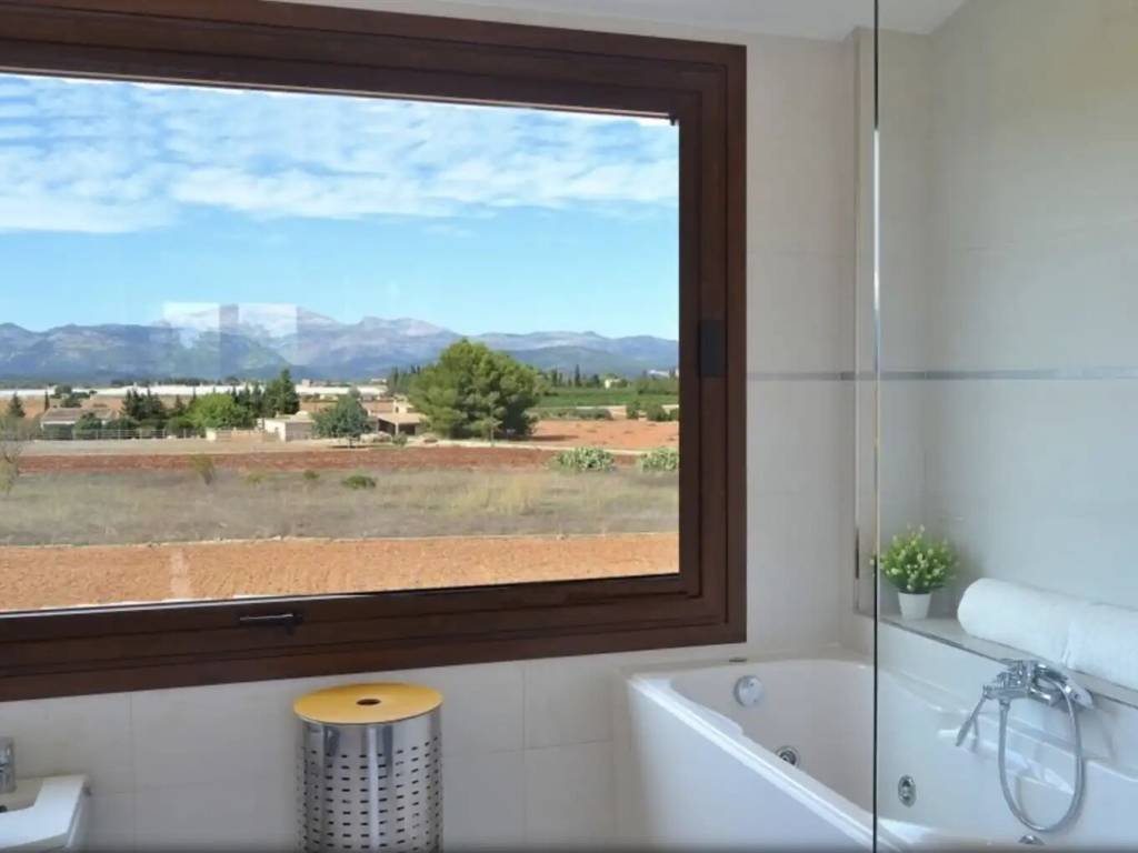 Casa de 250 m² en Muro