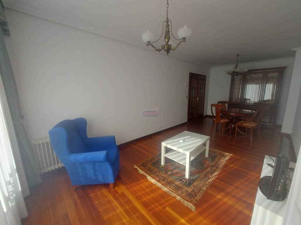 Pis de 90 m² a Vigo
