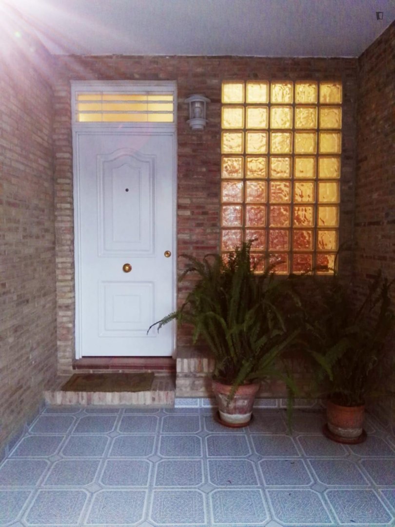 Habitació de lloguer, Burjassot