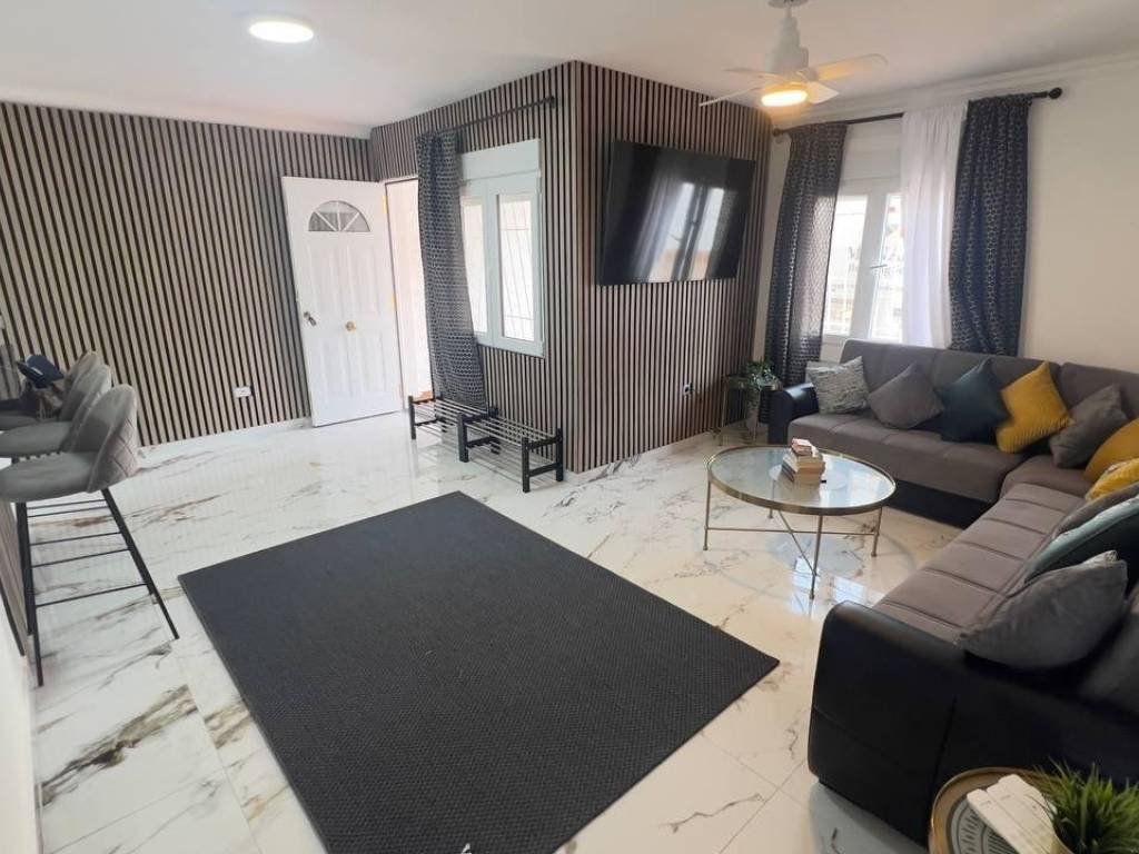 Casa de 80 m² a Oriola